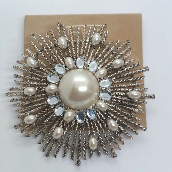 Vintage Talbots Sunburst Brooch Antique Silver Tone‎ Pearl - Picture 1 of 6